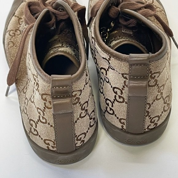 Authentic Vintage Gucci Shoes - Picture 5 of 8